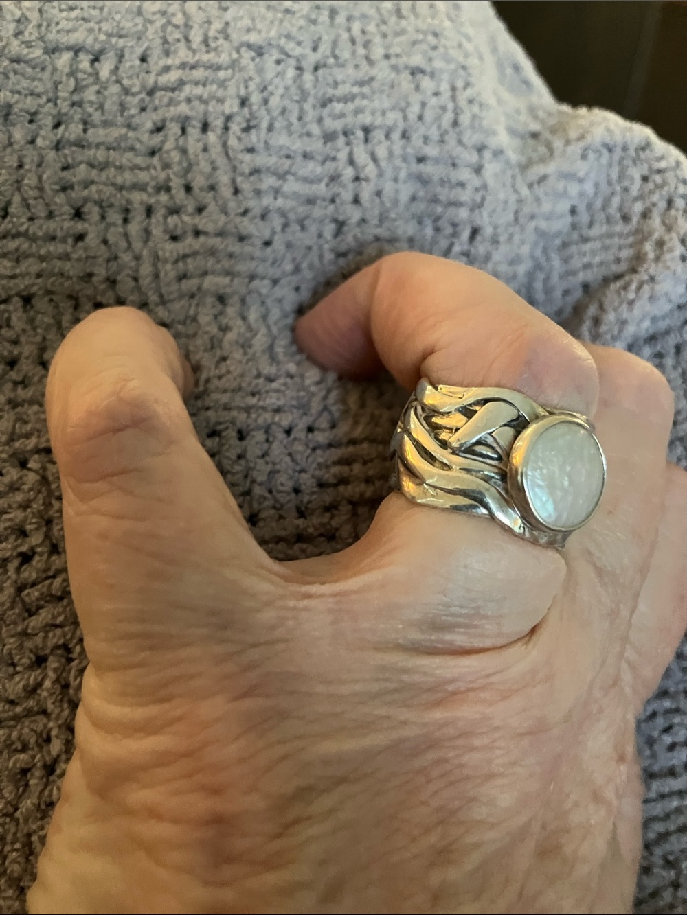 Silpada Silver Ring with Iridescent Moonstone - Picture 3 of 13